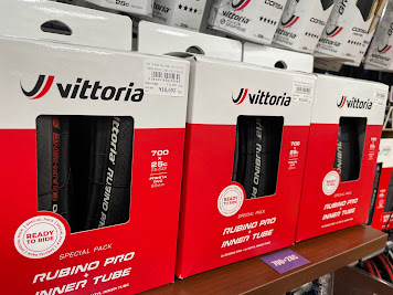 VITTORIAのスペシャルパックは超お得！『VITTORIA RUBINO PRO G2.0 TWINPACK』 |  東大和で自転車をお探しならY's Road 東大和店