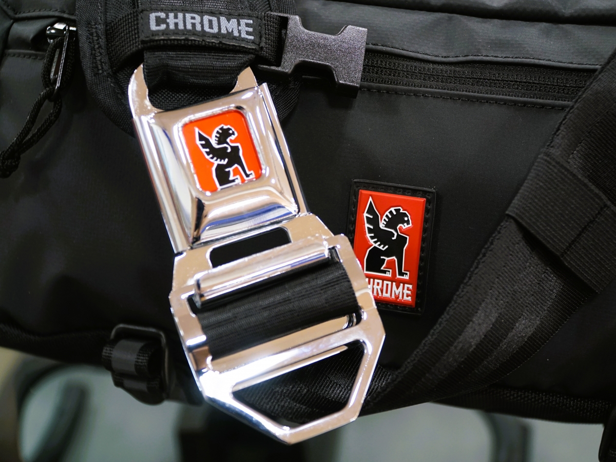 CHOROME KADET SLING BAG