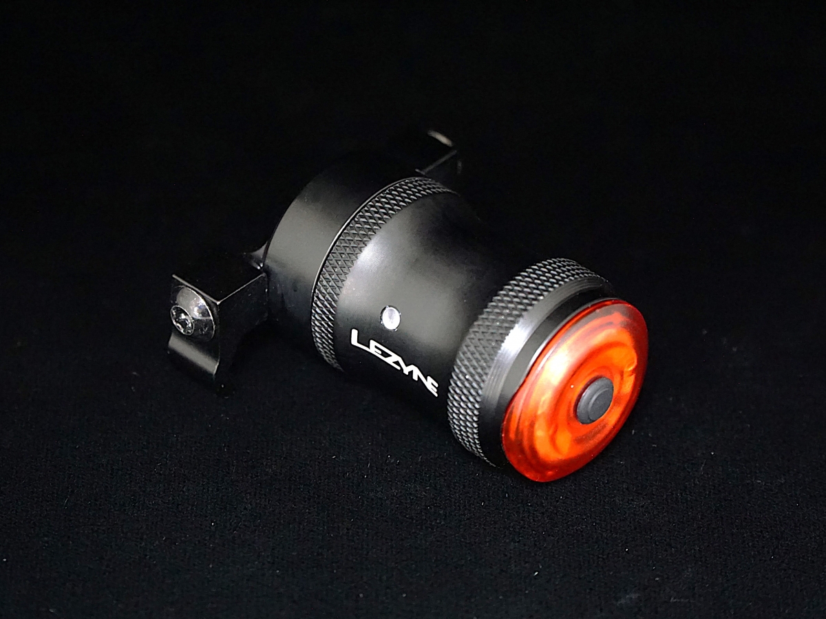 LEZYNE SADDLE Ai ALERT 250 REAR