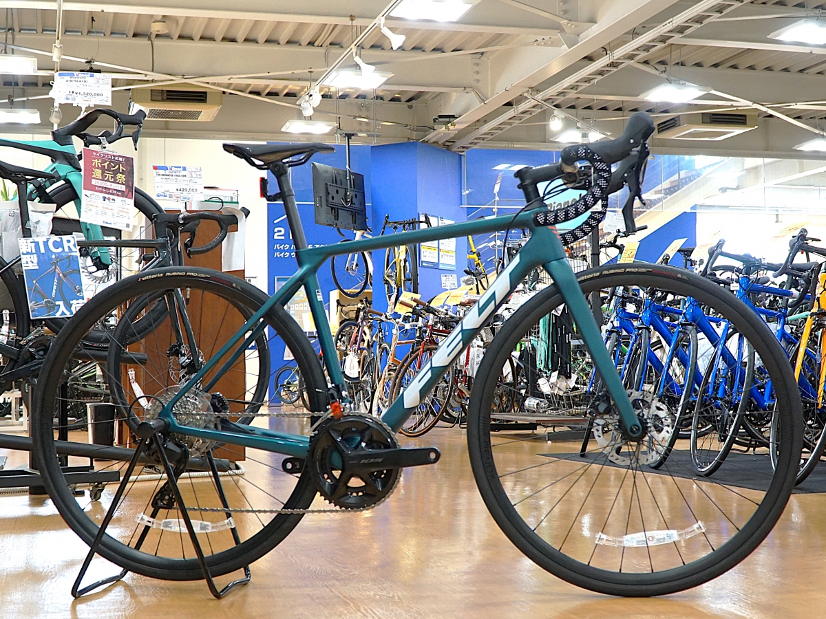 FELT FR 4.0 ADVANCED 105