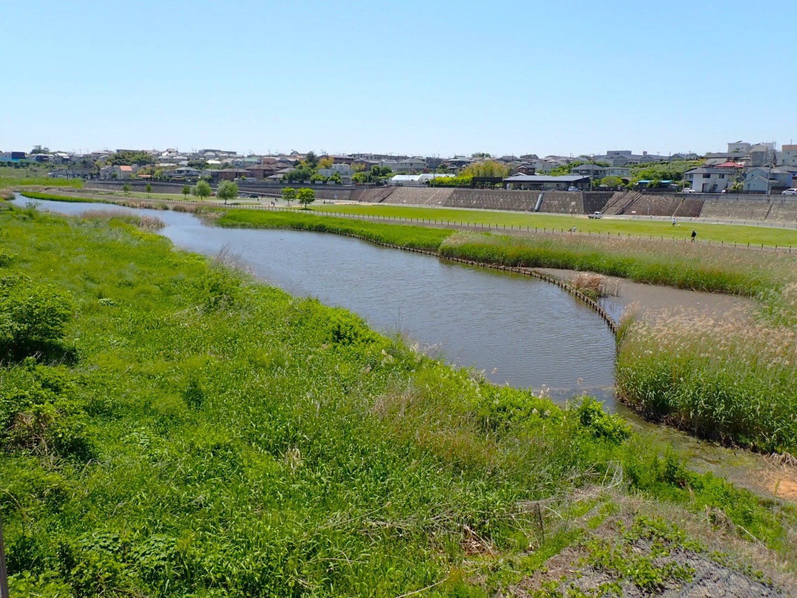 飯田牧場　境川サイクリングロード