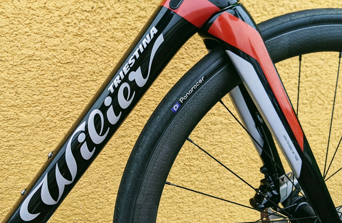 Wilier】税抜き36.8万円で105Di2搭載のフルカーボンDISCロード『GTR