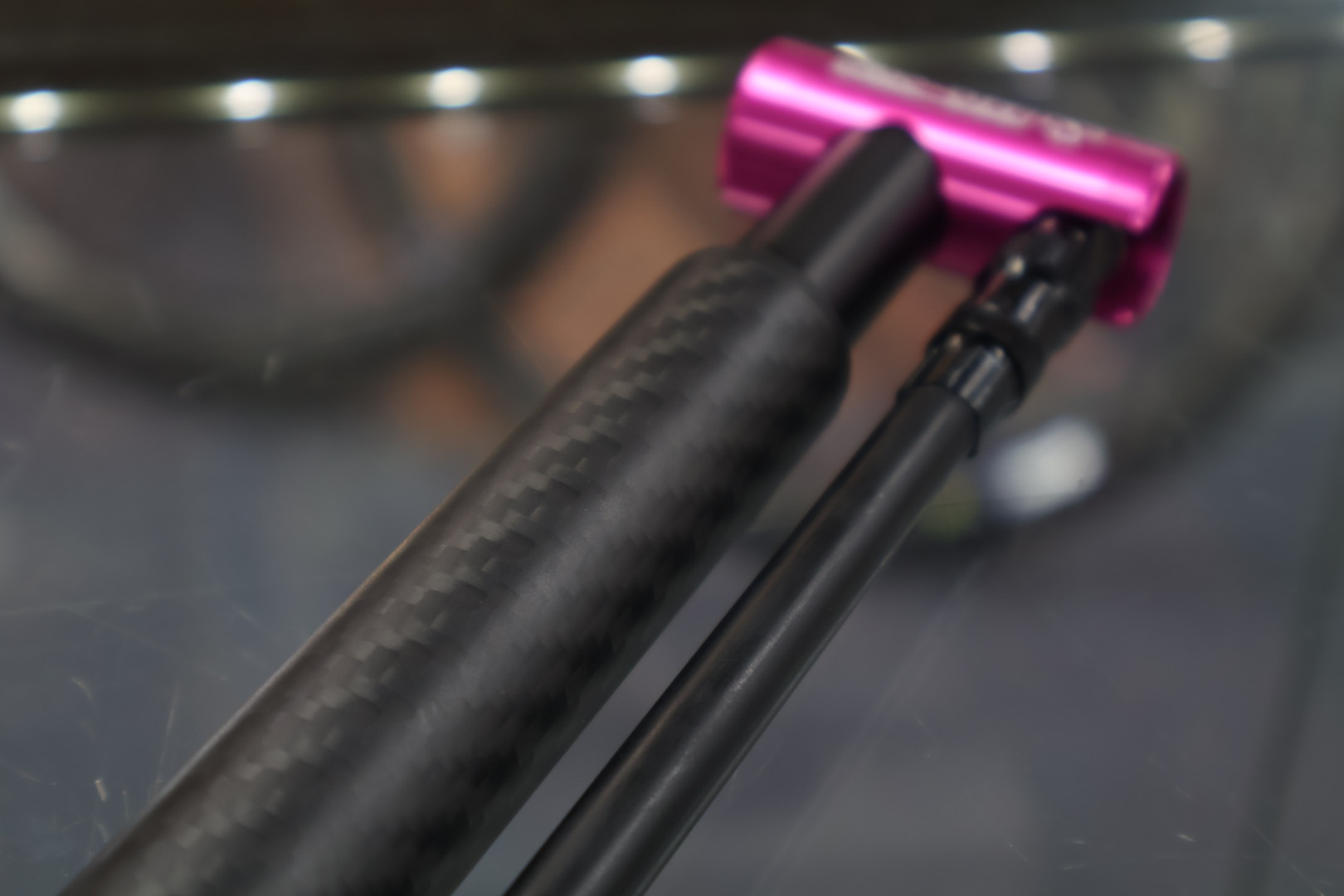 MUC-OFF AIRMACH CARBON PUMP