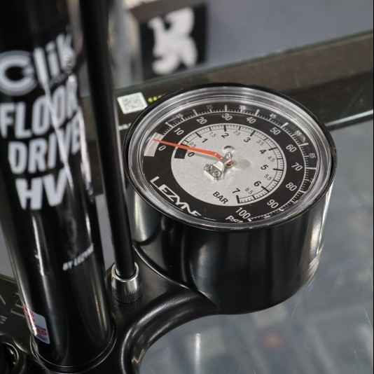 LEZYNE CLIK FLOOR DRIVE