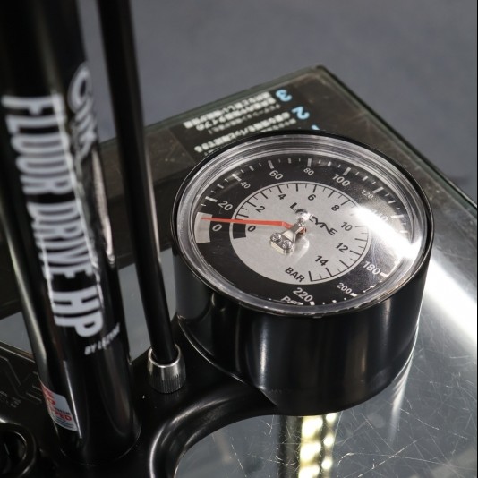 LEZYNE CLIK FLOOR DRIVE