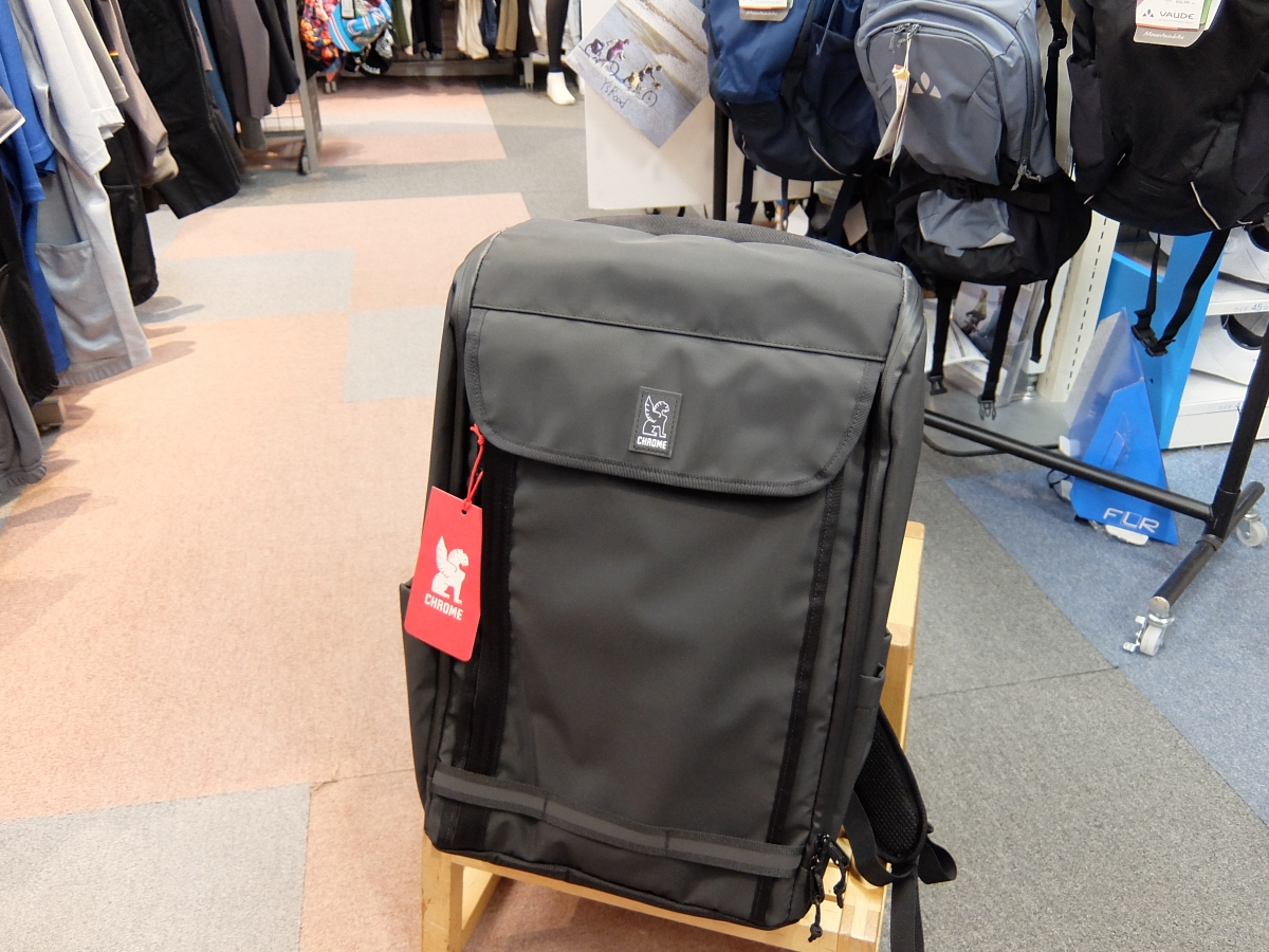 【CHROME】雨にも強い！タフでデカめなバックパック。 | 池袋で自転車をお探しならY's Road 池袋本館