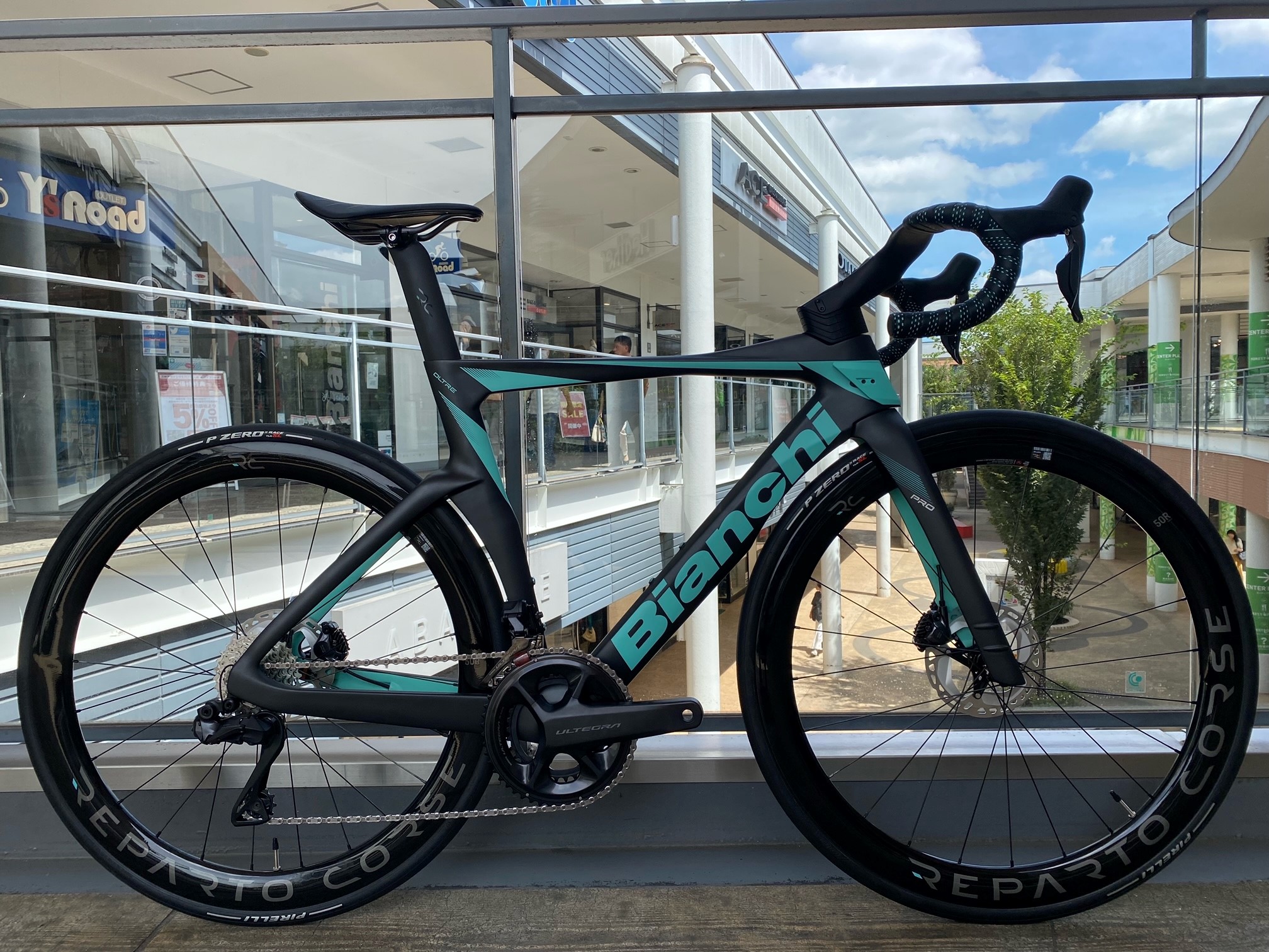 【BIANCHI】新型のOLTRE,「OLTRE PRO」が入間店にも遂に入荷！ | 入間で自転車をお探しならY