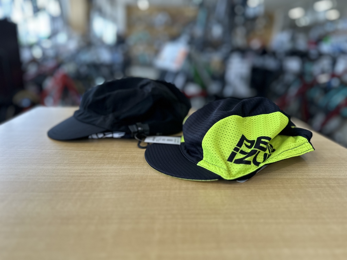 hat1
