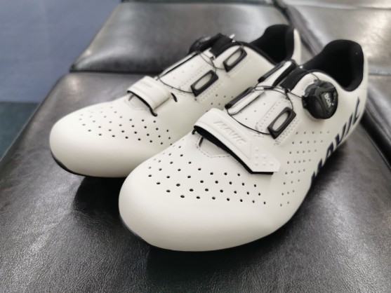 MAVIC】人気SPD-SLシューズの新色が入荷しました！ | サイクルウェアの