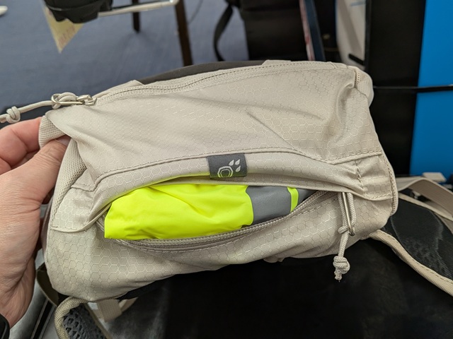 deuter_new_raceair_11