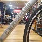 【Cannondale】国内限定カラーのCAAD OPTIMO 4！店頭在庫は残り2台！ | 川崎で自転車をお探しならY's Road 川崎店