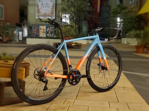 ロードバイクTREK Emonda ALR5