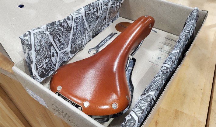 BROOKS】SWALLOW B15のHONEYが久しぶりに入荷致しました！！ | 川崎で
