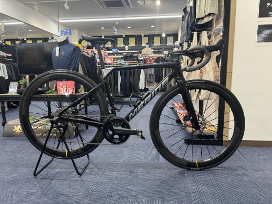 【MERIDA】第五世代の「SCULTURA V」+「MAVIC COSMIC SLR 45」快適で乗り味が素直なオールラウンドバイクに仕上が… | 川崎で自転車をお探しならY's Road 川崎店