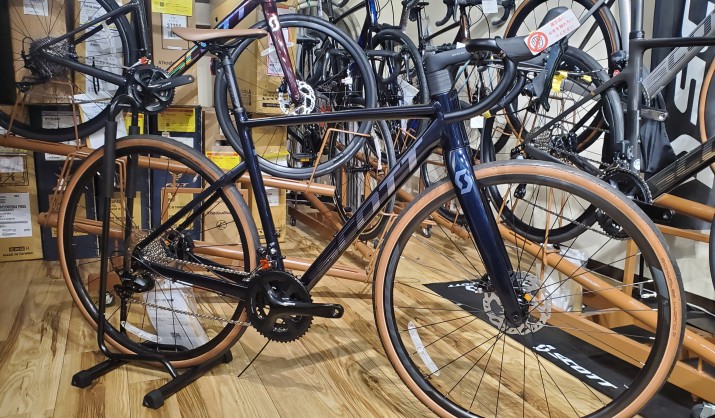 【SCOTT】アルミフレームロードの中でも特にタフな設計のSPEEDSTER！ | 川崎で自転車をお探しならY's Road 川崎店