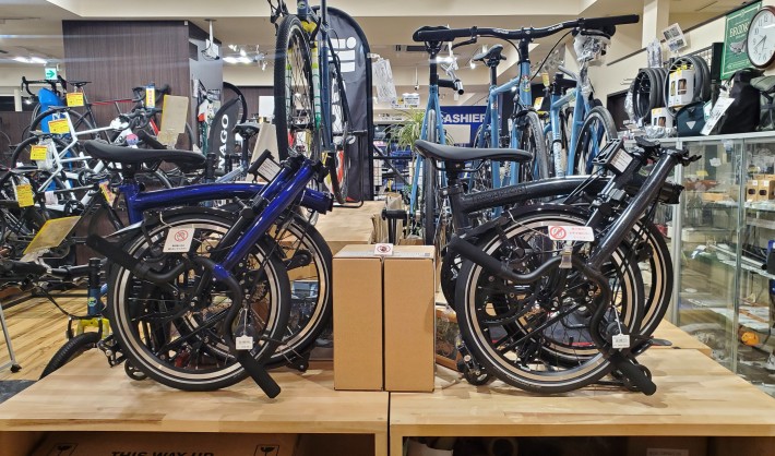 BROMPTON】P LINEが2台緊急入荷！！ミッドナイトブラック＆ボルト
