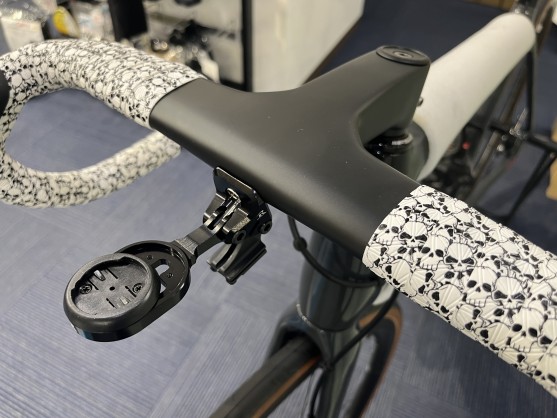 エアロ(空力)」と「軽量」、相反する2つが合わさったBontrager Aeolus