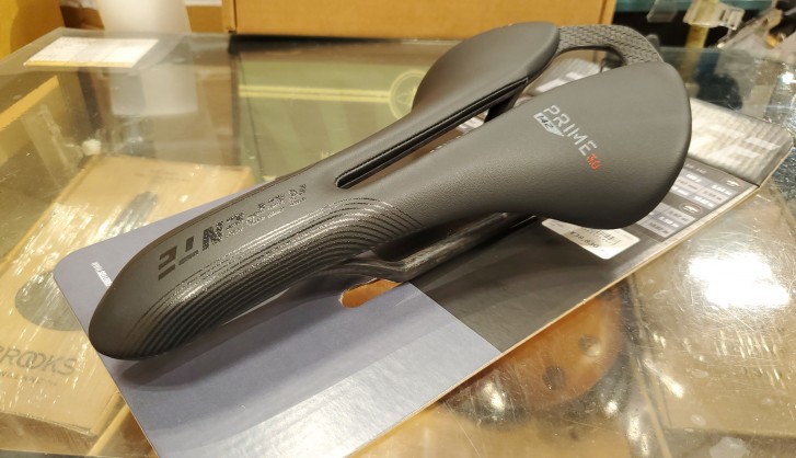 【新品・未使用】REPENTE レペンテ Prime3.0 サドル パット 新品・未使用】REPENTE レペンテ Prime3.0 サドル パット