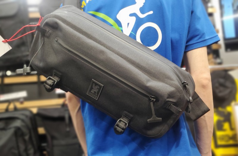 CHROME】雨が続きますね、、、完全防水版のKADET在庫ございます