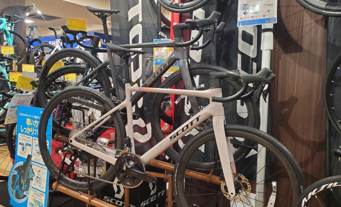 サマーフェア】SCOTTカーボンロード三兄弟のロングライド担当ADDICTが