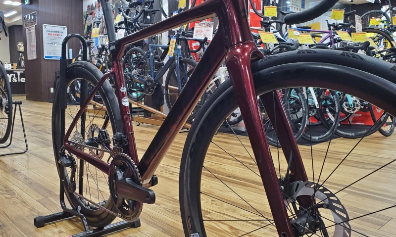 特価MERIDA】ULTEGRA Di2＆カーボンホイール搭載でこの価格