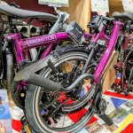【BROMPTON】Pライン版アメジストラッカーのM4L、川崎店に在庫あり！美しさにうっとり！ | 川崎で自転車をお探しならY's Road 川崎店