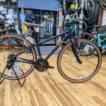 GIANT・LIV】これが当店最小サイズのクロスバイク！ESCAPE R3 WのXXS
