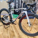 【ORBEA】個人的に今一番欲しい自転車！エアロでレーシーなハイエンドフレームのグラベル！TERRA RACE M31E LTD在庫あり！ | 川崎で自転車をお探しならY's Road 川崎店