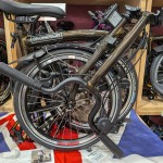 【BROMPTON】ブラックラッカーのM4Lはメーカー在庫無し！川崎店には在庫１台あります！ | 川崎で自転車をお探しならY's Road 川崎店