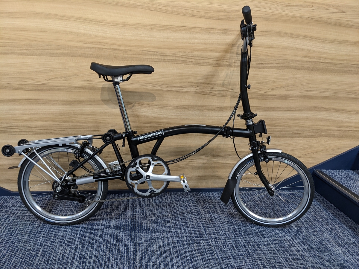 BROMPTON】収納に便利な1台！走行性抜群な折り畳み自転車の紹介です 