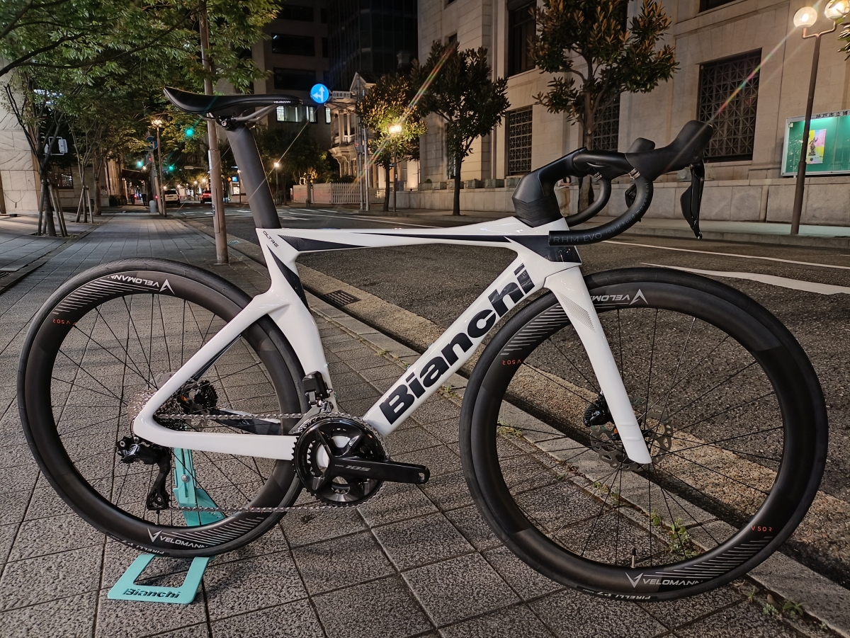 遂にBIANCHIの新型モデル【OLTRE COMP】が入荷！！ | 神戸で自転車をお探しならY's Road 神戸店