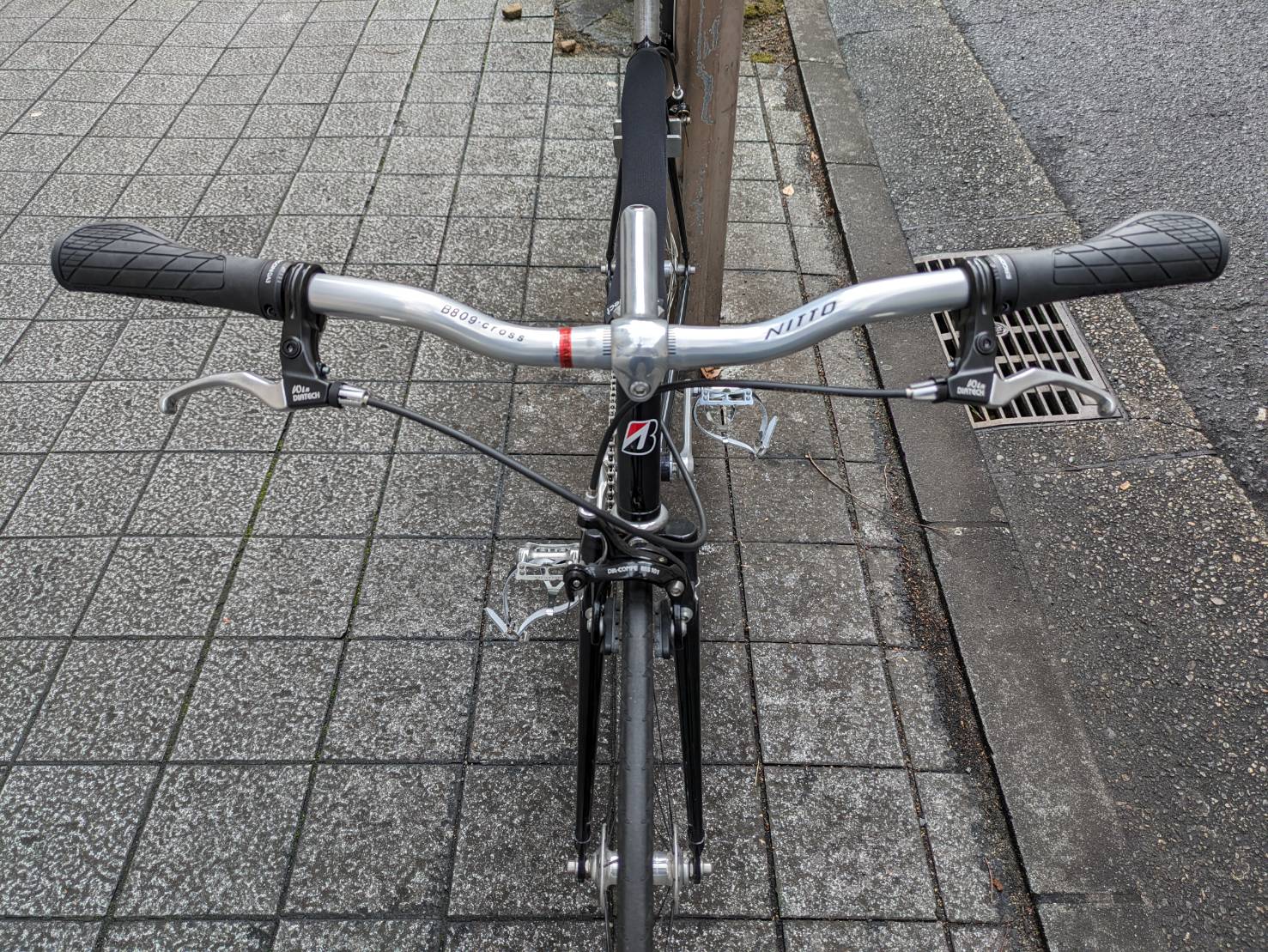 ピストのドロップしんどくなったのでライザーバーへ。 | 神戸で自転車 