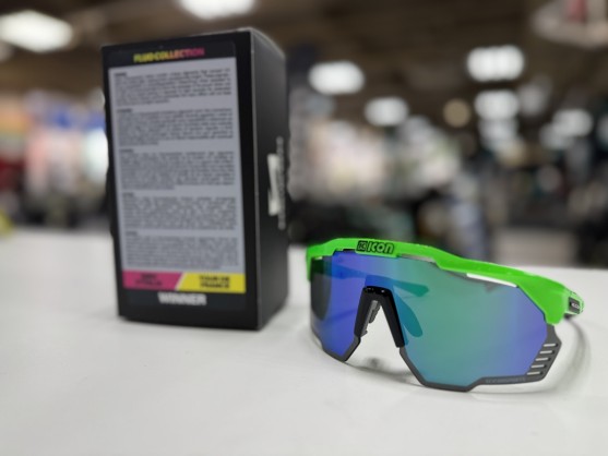 【SCICON】ポガチャル選手使用モデルが入荷！ | 神戸で自転車をお探しならY's Road 神戸店