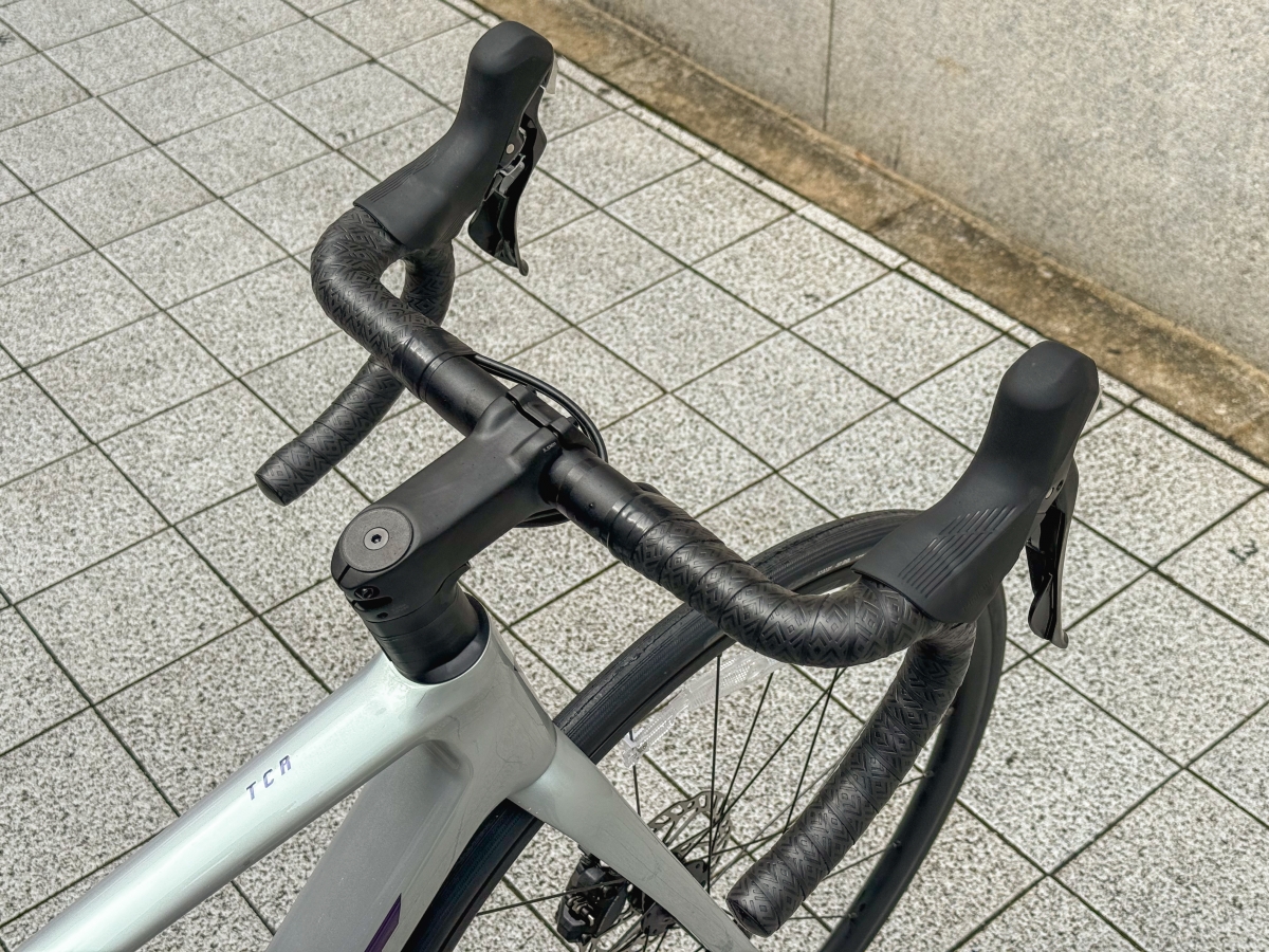 入荷情報】GIANT TCR ADV 3 KOM Sサイズ/XSサイズが入荷！！！ | 神戸