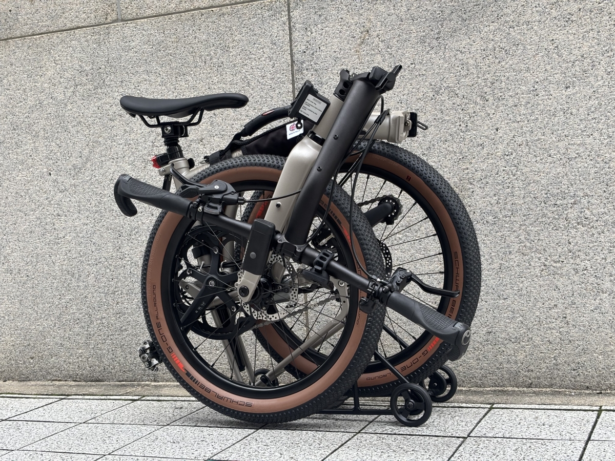 brompton カスタム、おまけ多数(2016年購入) brompton カスタム、おまけ多数(2016年購入) BROMPTON x
