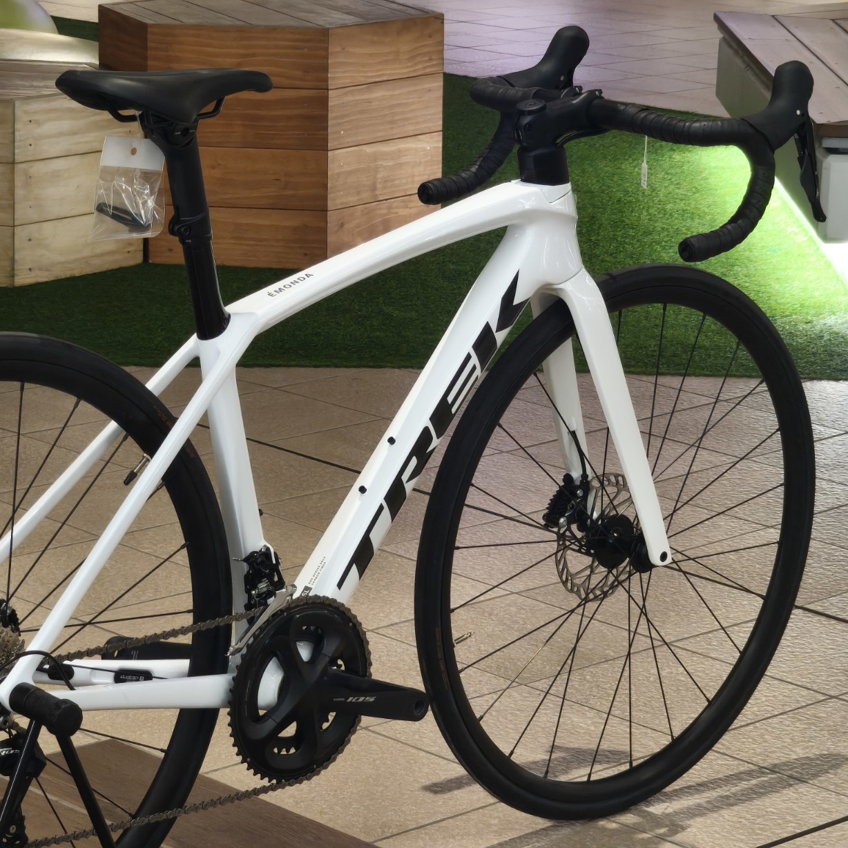 IMG_20251126_185049_copy_1228x1228