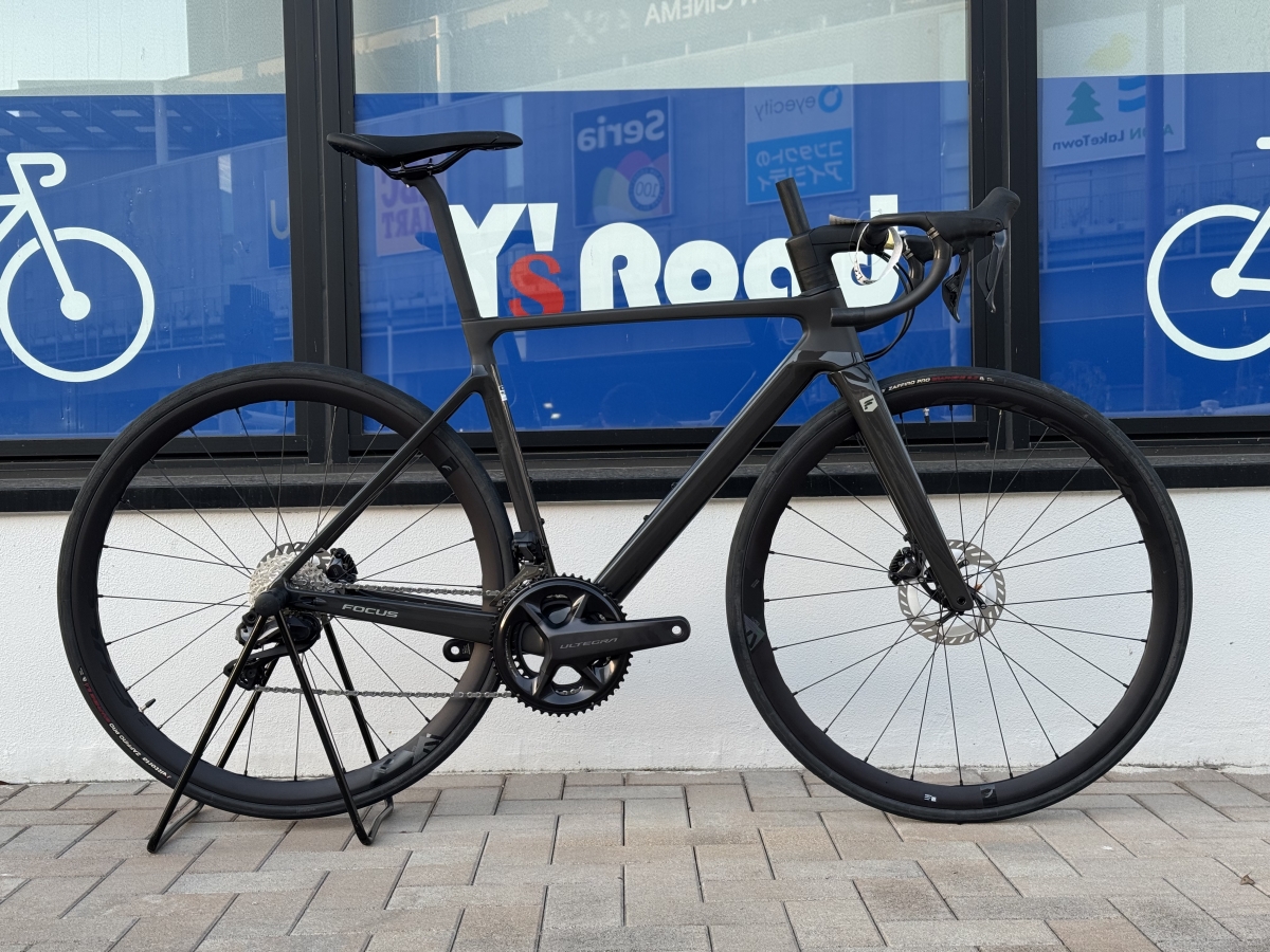 1EE93FC8-B71A-4B6C-9628-B061B58F0B2A