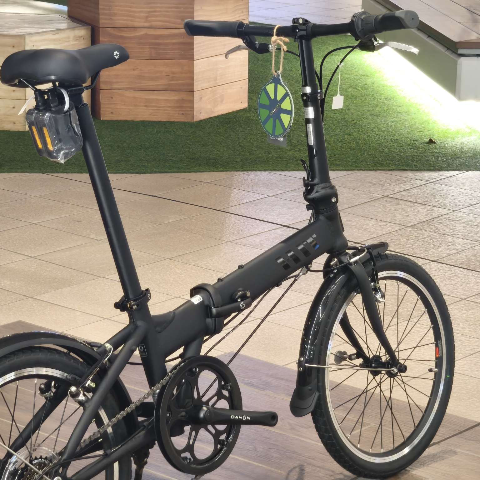 Compress_20251211_193043_3990