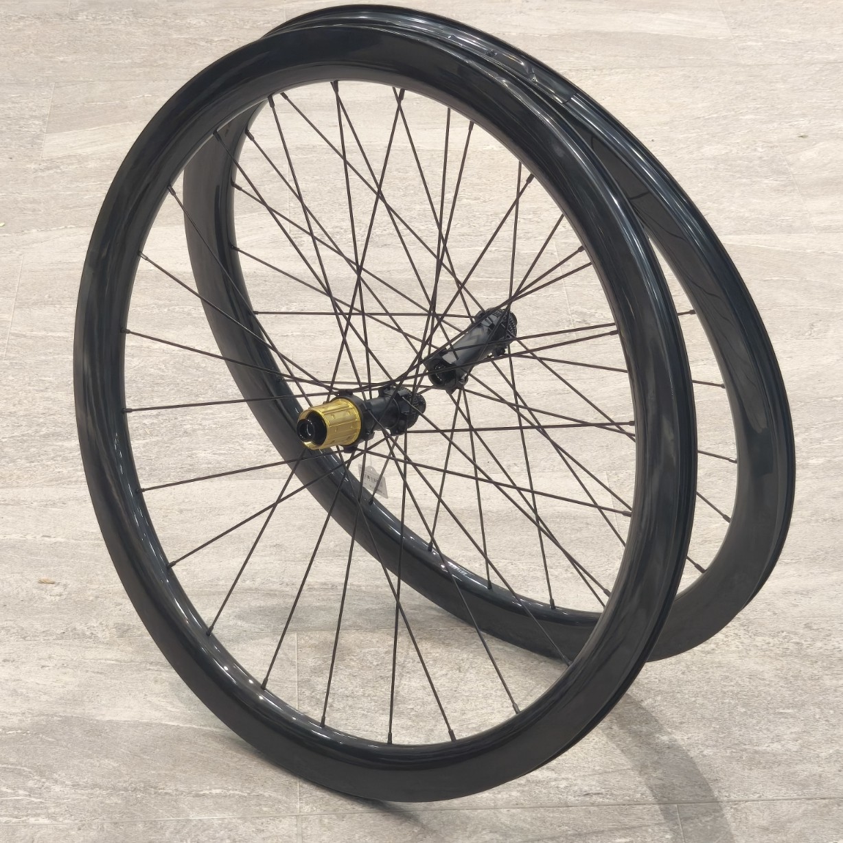 IMG_20251204_185906_copy_1228x1228