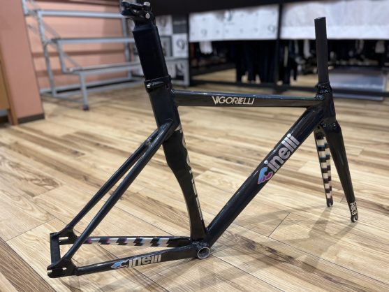 【CINELLI】かっこよすぎるVIGORELLIで街を駆け抜けましょう。 | 京都でスポーツ自転車をお探しならY's Road 京都店