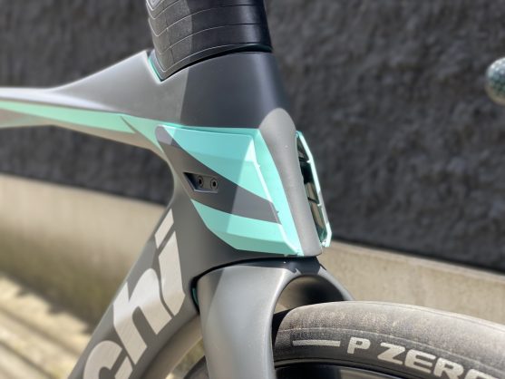 BIANCHI】ツールドフランスでステージ優勝を遂げたバイク！！ | 京都で