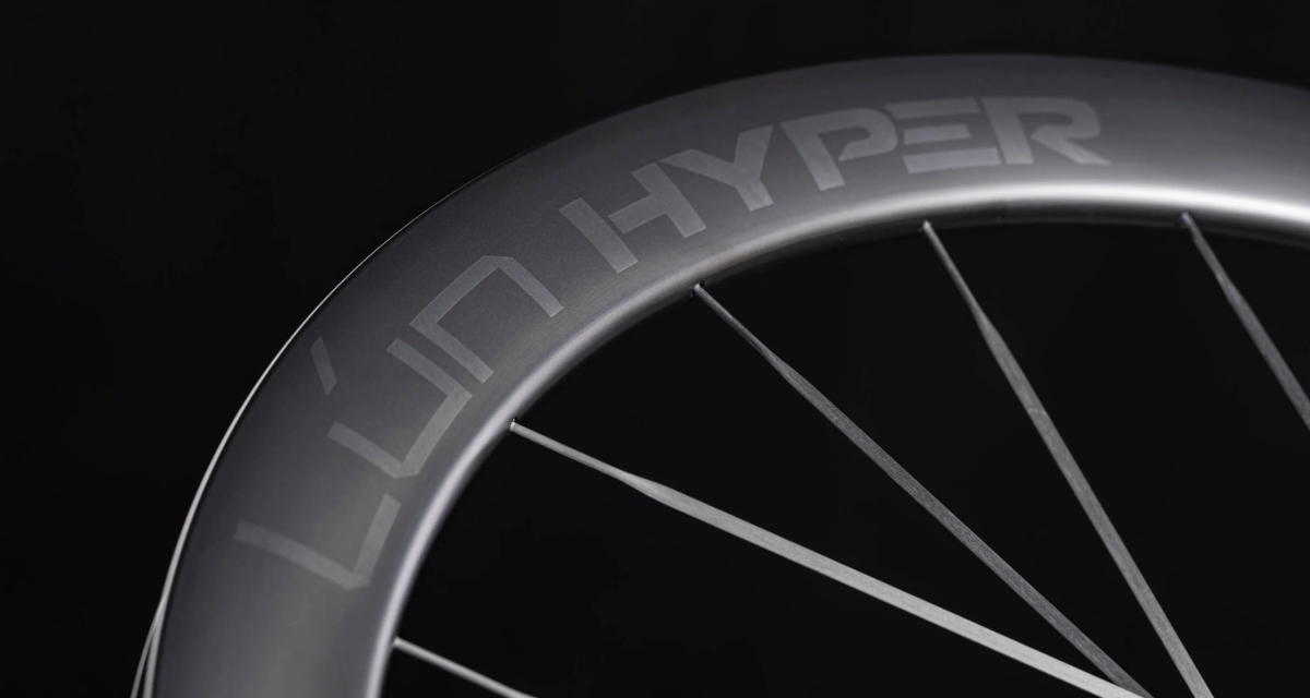 【マざキング専用】HYPER3 D45 レーザーロゴ 新品 マざキング専用】HYPER3 D45 レーザーロゴ 新品 Lún HYPER 3