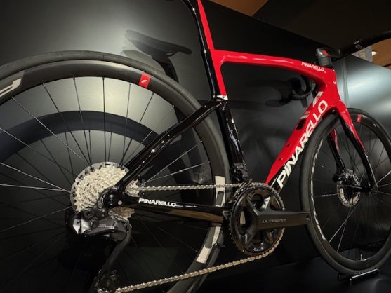 PINARELLO】イネオスがツールの大舞台でステージ優勝！！やっぱり