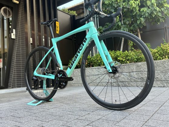 SUMMER FAIR】105 Di2搭載したビアンキの軽量オールラウンダーが驚きの