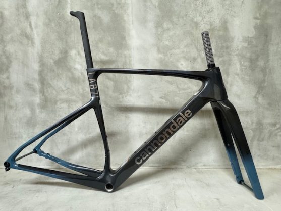 【スタッフブログ】スタッフ濱上バラ完日記 第一弾 Super X LAB71 購入しました！！ | 京都でスポーツ自転車をお探しならY's Road 京都店