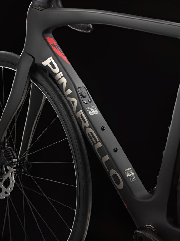 P26_F1_H240_105Di2_SHIMANO_PART5_1024x768