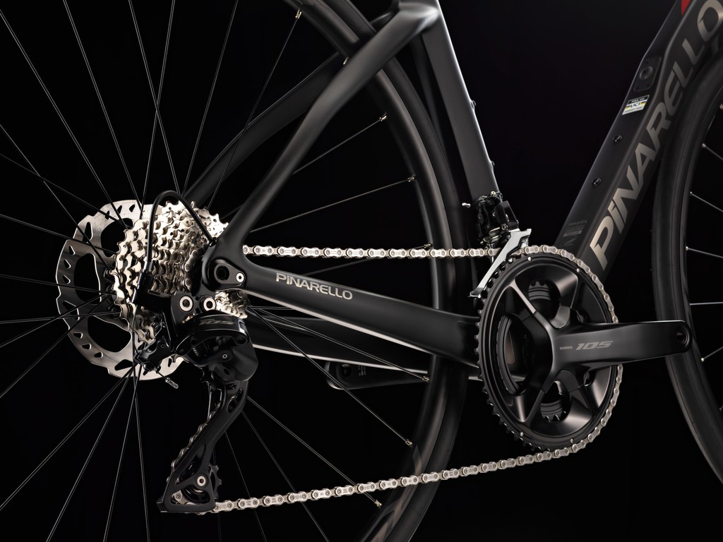 P26_F1_H240_105Di2_SHIMANO_PART7_1024x768