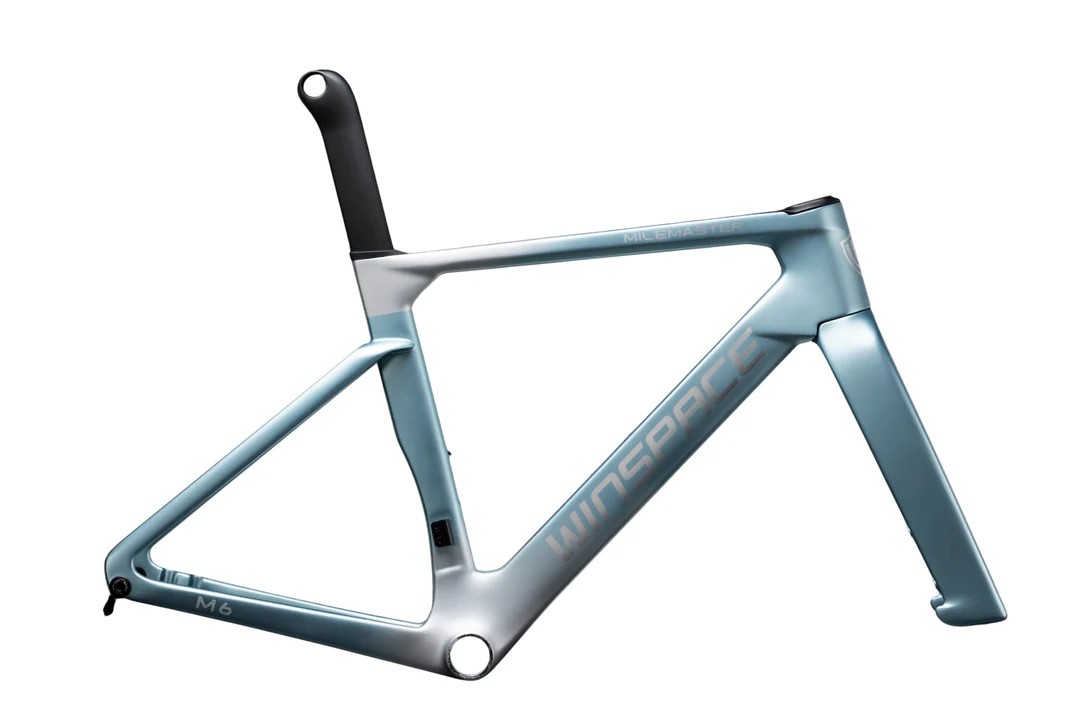 1_0e5a0b6e-fcfd-4c2b-aa54-7f0bfe09f256