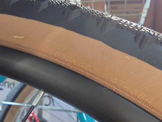 650B×47mmワイドタイヤ