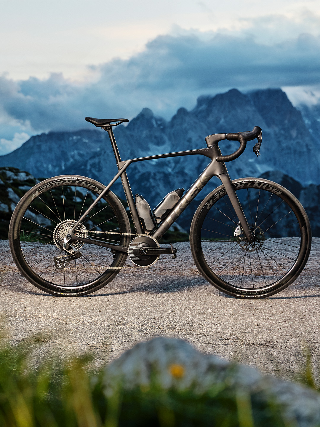 2027_Domane_SL-SLR_Social_02